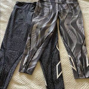 2 pairs of 2XU compression tights